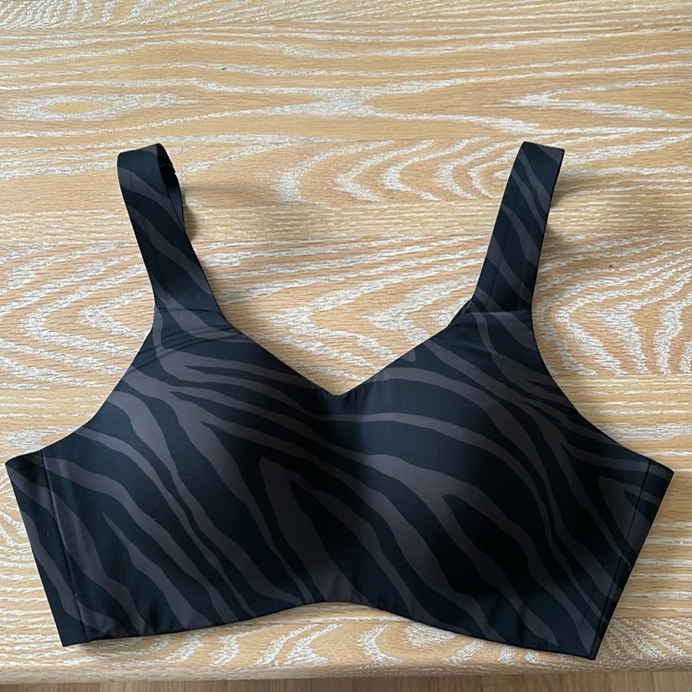 Knix Catalyst Sports Bra - Zebra / size 3